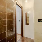 Guesthost - Casa Azzurra Near Vallere Park Torino